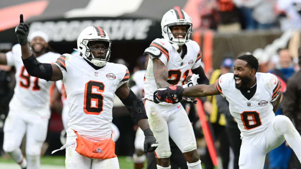 Oct 15, 2023; Cleveland, Ohio, USA; Cleveland Browns linebacker Jeremiah Owusu-Koramoah (6) and cornerback Denzel Ward (21) and wide receiver Elijah Moore (8) celebrate after San Francisco 49ers place kicker Jake Moody (not pictured) missed a field goal during the final seconds of the game at Cleveland Browns Stadium.